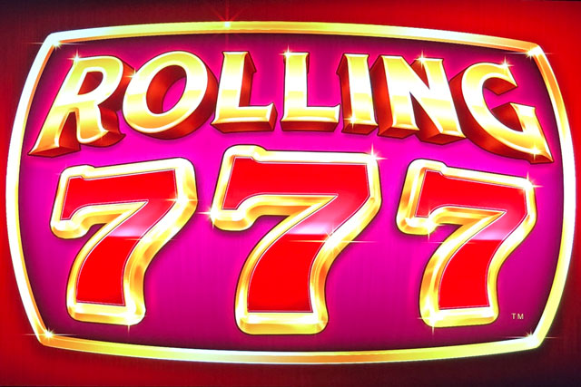 ROLLING 777 | Fruit themed slot game with lucky 777 symbols and popping cherries